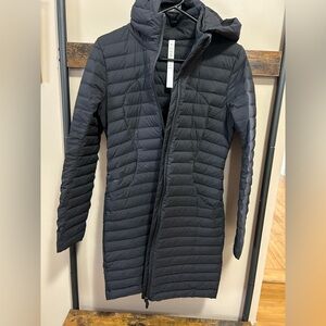 lululemon Black Quilted Hooded Down Coat